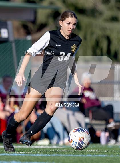 Thumbnail 1 in Rio Americano vs. Whitney (Rio Tournament) photogallery.