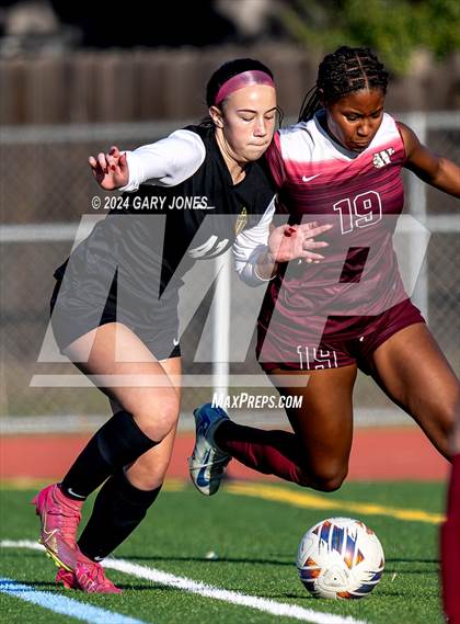 Thumbnail 1 in Rio Americano vs. Whitney (Rio Tournament) photogallery.