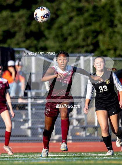 Thumbnail 2 in Rio Americano vs. Whitney (Rio Tournament) photogallery.