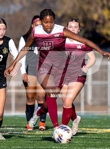 Thumbnail 1 in Rio Americano vs. Whitney (Rio Tournament) photogallery.