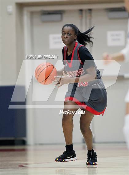 Thumbnail 2 in North Crowley vs. North Shore (McDonald's Texas Invitational) photogallery.