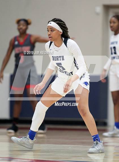 Thumbnail 1 in North Crowley vs. North Shore (McDonald's Texas Invitational) photogallery.
