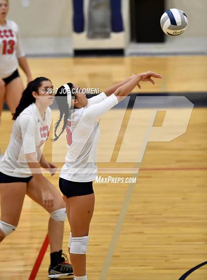Thumbnail 2 in Cornerstone Christian vs Medina Valley (SAISD Invitational) photogallery.