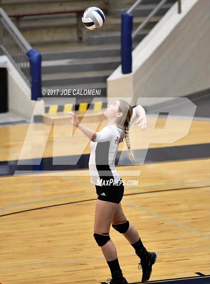 Thumbnail 2 in Cornerstone Christian vs Medina Valley (SAISD Invitational) photogallery.