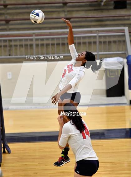 Thumbnail 1 in Cornerstone Christian vs Medina Valley (SAISD Invitational) photogallery.