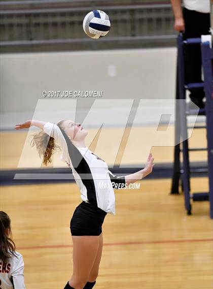 Thumbnail 3 in Cornerstone Christian vs Medina Valley (SAISD Invitational) photogallery.