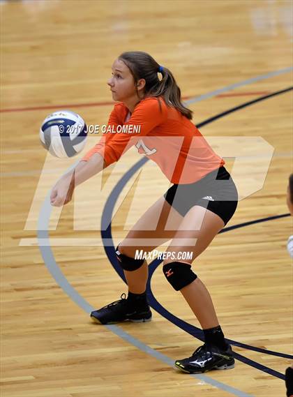 Thumbnail 3 in Cornerstone Christian vs Medina Valley (SAISD Invitational) photogallery.