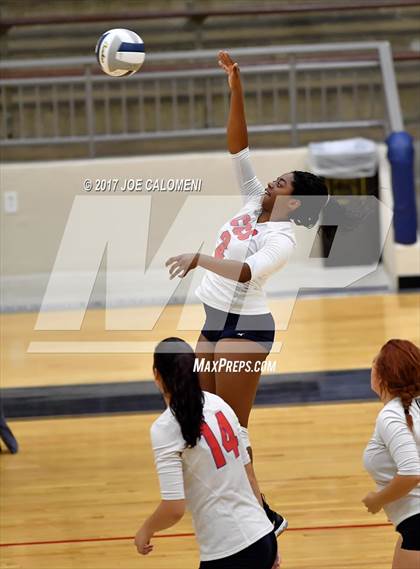 Thumbnail 2 in Cornerstone Christian vs Medina Valley (SAISD Invitational) photogallery.