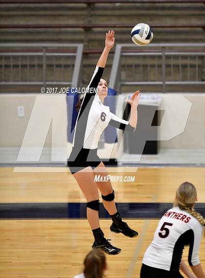 Thumbnail 3 in Cornerstone Christian vs Medina Valley (SAISD Invitational) photogallery.