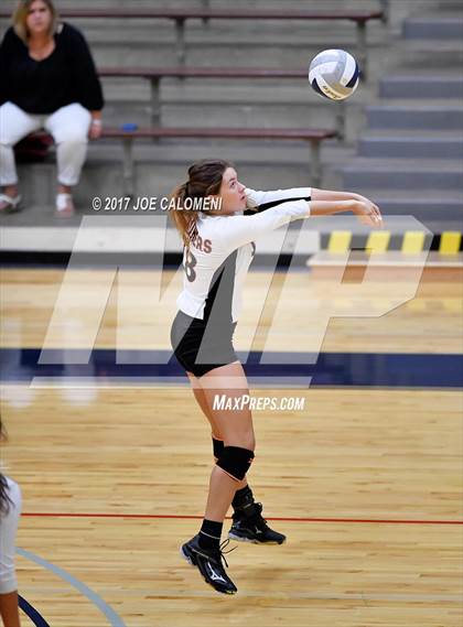 Thumbnail 3 in Cornerstone Christian vs Medina Valley (SAISD Invitational) photogallery.