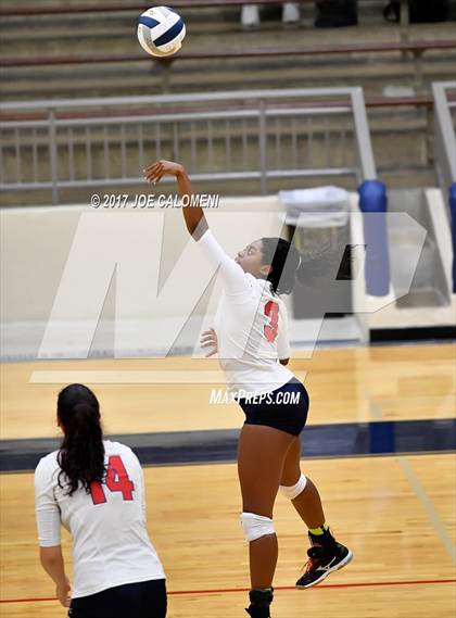 Thumbnail 1 in Cornerstone Christian vs Medina Valley (SAISD Invitational) photogallery.