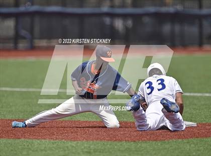 Thumbnail 2 in Riverside-Brookfield vs. Whitney Young photogallery.