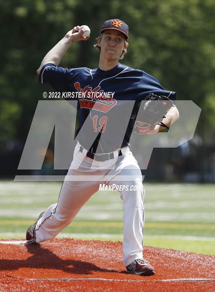 Thumbnail 2 in Riverside-Brookfield vs. Whitney Young photogallery.