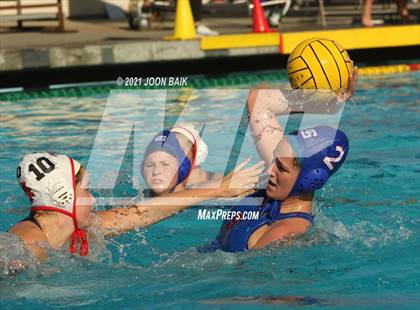 Thumbnail 1 in St. Ignatius vs Monte Vista (Tri-Valley Invitational) photogallery.