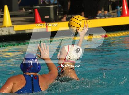 Thumbnail 2 in St. Ignatius vs Monte Vista (Tri-Valley Invitational) photogallery.