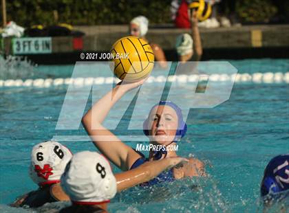 Thumbnail 3 in St. Ignatius vs Monte Vista (Tri-Valley Invitational) photogallery.