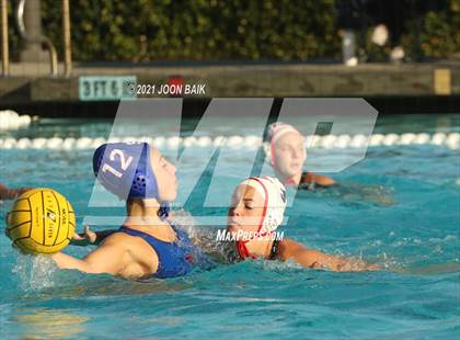 Thumbnail 3 in St. Ignatius vs Monte Vista (Tri-Valley Invitational) photogallery.