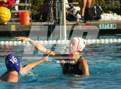 Thumbnail 2 in St. Ignatius vs Monte Vista (Tri-Valley Invitational) photogallery.