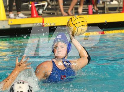 Thumbnail 2 in St. Ignatius vs Monte Vista (Tri-Valley Invitational) photogallery.