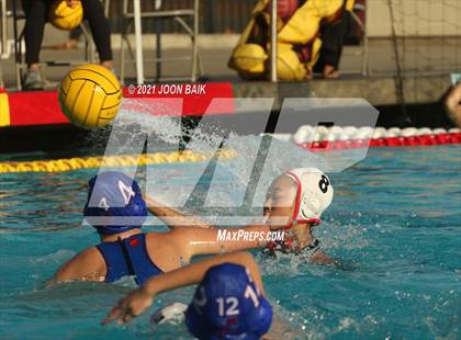 Thumbnail 1 in St. Ignatius vs Monte Vista (Tri-Valley Invitational) photogallery.
