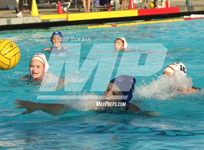 Thumbnail 2 in St. Ignatius vs Monte Vista (Tri-Valley Invitational) photogallery.