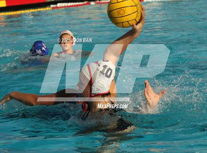 Thumbnail 1 in St. Ignatius vs Monte Vista (Tri-Valley Invitational) photogallery.