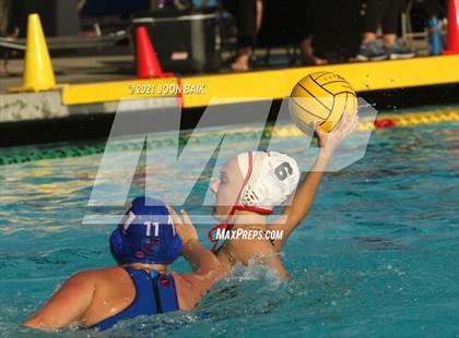 Thumbnail 3 in St. Ignatius vs Monte Vista (Tri-Valley Invitational) photogallery.