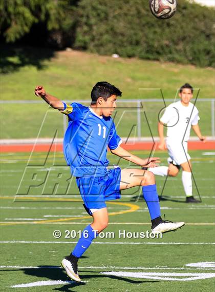 Thumbnail 1 in Duarte vs Azusa photogallery.