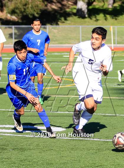 Thumbnail 3 in Duarte vs Azusa photogallery.