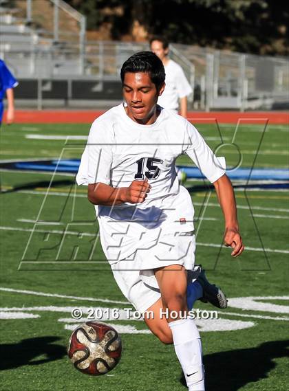 Thumbnail 2 in Duarte vs Azusa photogallery.