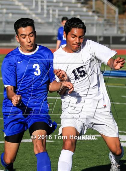 Thumbnail 3 in Duarte vs Azusa photogallery.
