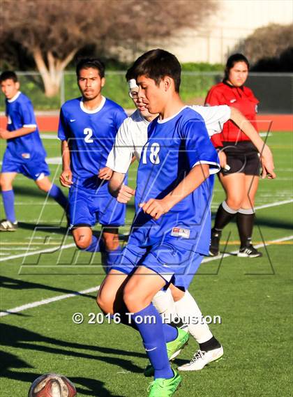 Thumbnail 3 in Duarte vs Azusa photogallery.