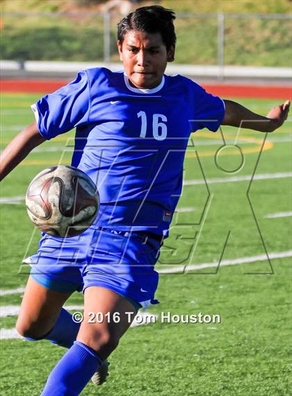 Thumbnail 2 in Duarte vs Azusa photogallery.