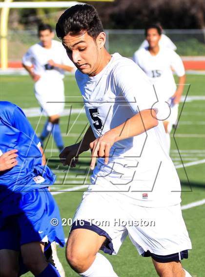 Thumbnail 1 in Duarte vs Azusa photogallery.