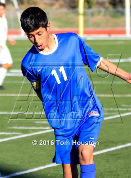 Thumbnail 1 in Duarte vs Azusa photogallery.