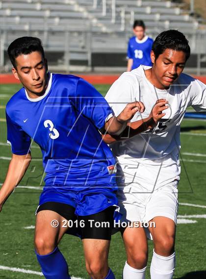 Thumbnail 1 in Duarte vs Azusa photogallery.