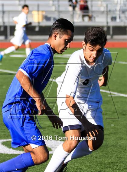 Thumbnail 2 in Duarte vs Azusa photogallery.