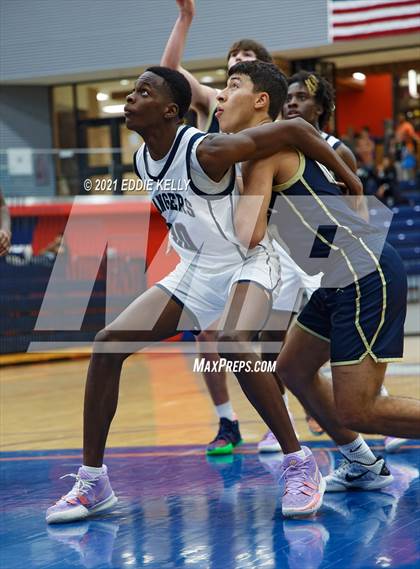 Thumbnail 3 in Dallas Jesuit vs. Lone Star (In-N-Out Tournament) photogallery.