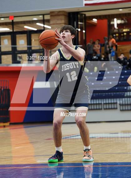 Thumbnail 3 in Dallas Jesuit vs. Lone Star (In-N-Out Tournament) photogallery.