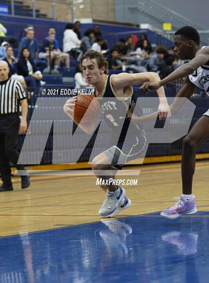 Thumbnail 1 in Dallas Jesuit vs. Lone Star (In-N-Out Tournament) photogallery.