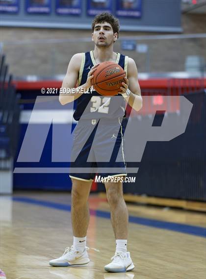 Thumbnail 2 in Dallas Jesuit vs. Lone Star (In-N-Out Tournament) photogallery.