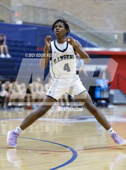 Thumbnail 1 in Dallas Jesuit vs. Lone Star (In-N-Out Tournament) photogallery.