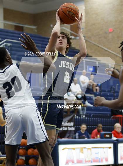 Thumbnail 3 in Dallas Jesuit vs. Lone Star (In-N-Out Tournament) photogallery.