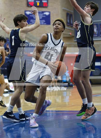 Thumbnail 1 in Dallas Jesuit vs. Lone Star (In-N-Out Tournament) photogallery.