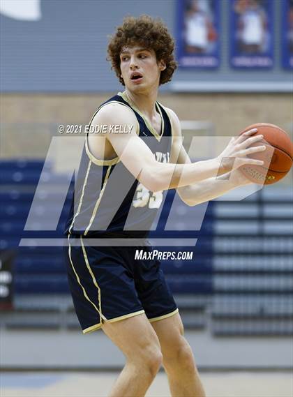 Thumbnail 2 in Dallas Jesuit vs. Lone Star (In-N-Out Tournament) photogallery.