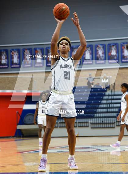Thumbnail 3 in Dallas Jesuit vs. Lone Star (In-N-Out Tournament) photogallery.