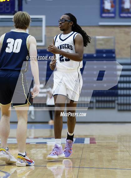 Thumbnail 2 in Dallas Jesuit vs. Lone Star (In-N-Out Tournament) photogallery.