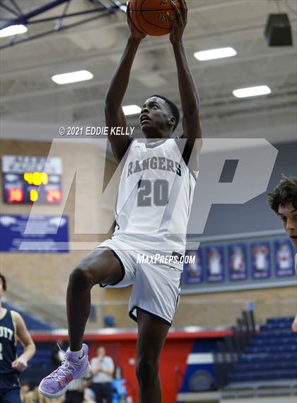 Thumbnail 3 in Dallas Jesuit vs. Lone Star (In-N-Out Tournament) photogallery.