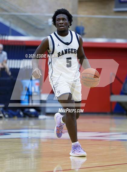 Thumbnail 1 in Dallas Jesuit vs. Lone Star (In-N-Out Tournament) photogallery.