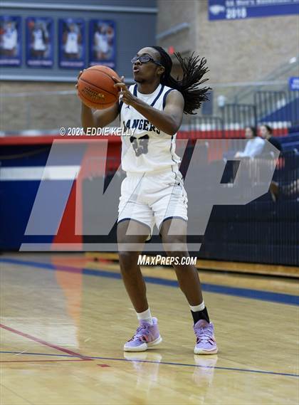 Thumbnail 1 in Dallas Jesuit vs. Lone Star (In-N-Out Tournament) photogallery.